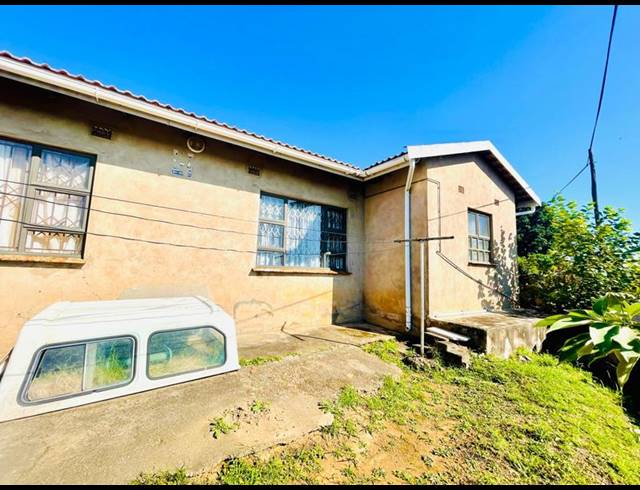 3 BEDROOM HOUSE FOR SALE IN UMLAZI BB